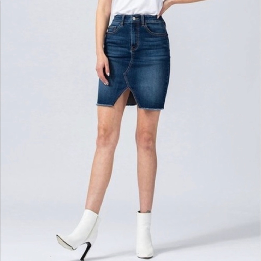 𝅺NWT Vervet Claudia Denim Skirt Size XS